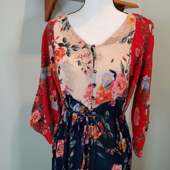 Bila High Low Peasant Dress, Medium. - Picture 2 of 11